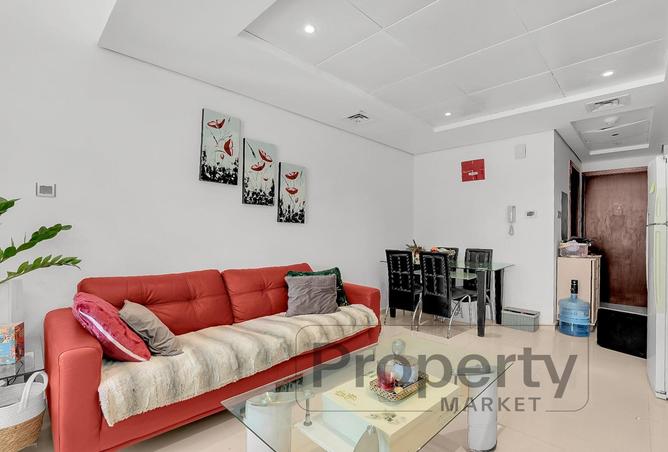 98253921 - Property Image 3