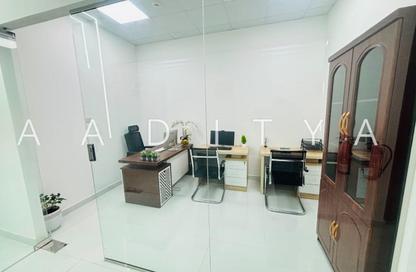 Office Space - Studio - 1 Bathroom for rent in Red Avenue - Al Garhoud - Dubai