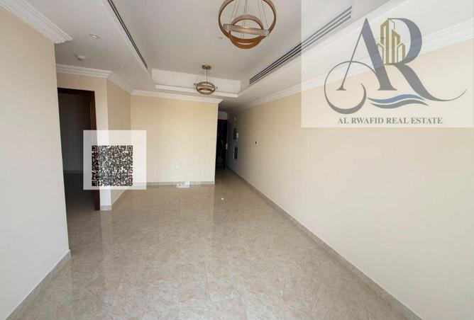 144180393 - Property Image 2