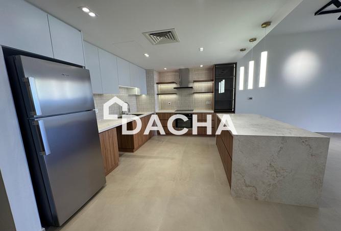 70686854 - صورة العقار 3