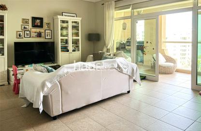 Apartment - 2 Bedrooms - 3 Bathrooms for rent in Jash Hamad - Shoreline Apartments - Palm Jumeirah - Dubai