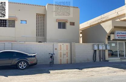 عمارة بالكامل - 8 غرف نوم - 8 حمامات للبيع في أبراج الراشدية - الراشدية - عجمان وسط المدينة - عجمان