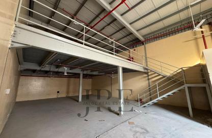 Warehouse - Studio - 1 for rent in Al Sajaa Industrial - Al Sajaa - Sharjah