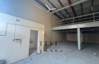 Warehouse - Studio - 1 for rent in Al Sajaa Industrial - Al Sajaa - Sharjah