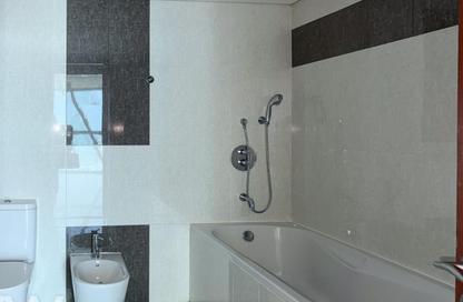 Apartment - 2 Bedrooms - 4 Bathrooms for rent in Park Towers - DIFC - Dubai