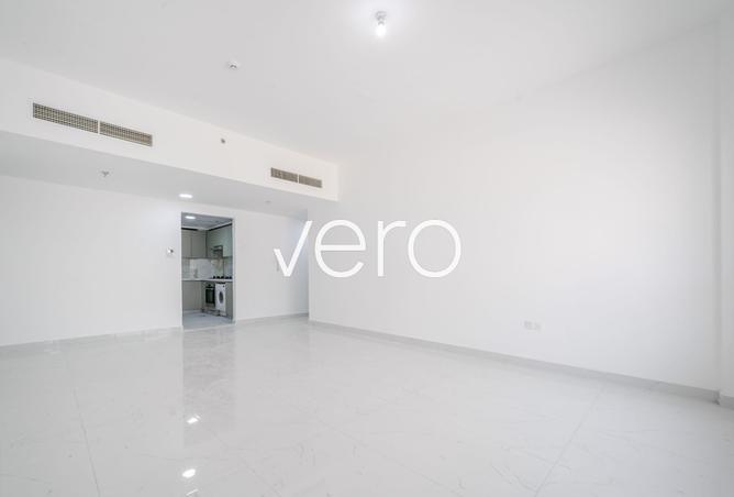 145058354 - Property Main Image