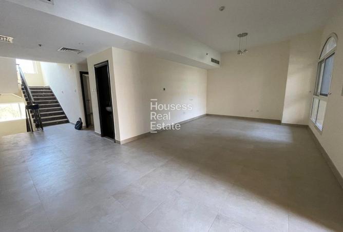 105952583 - Property Image 2