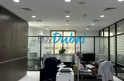 مكتب - استوديو - 1 حمام للايجار في القمة - الخليج التجاري - دبي