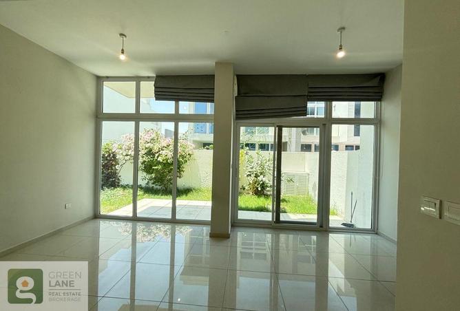 89211385 - Property Main Image