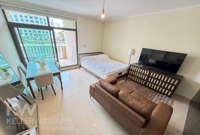 76964337 - Property Image 2