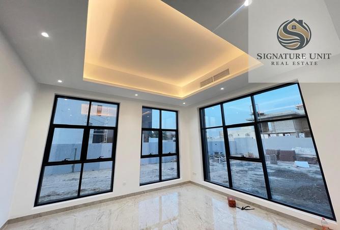 78198318 - Property Image 2