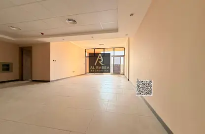 Apartment - 3 Bedrooms - 4 Bathrooms for rent in Corniche Tower - Ajman Corniche Road - Ajman Apartment - 3 Bedrooms - 4 Bathrooms for rent in Corniche Tower - Ajman Corniche Road - Ajman