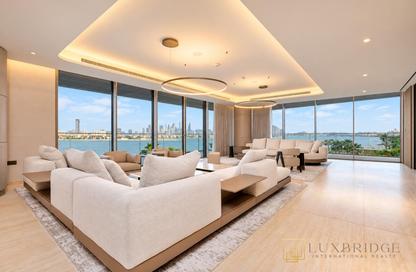 Apartment - 4 - 5 for sale in Serenia Living Tower 4 - Serenia Living - Palm Jumeirah - Dubai