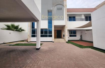 Villa - 5 - 5 for rent in Umm Suqeim 1 Villas - Umm Suqeim 1 - Umm Suqeim - Dubai Villa - 5 - 5 for rent in Umm Suqeim 1 Villas - Umm Suqeim 1 - Umm Suqeim - Dubai