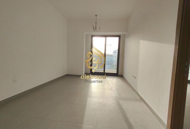 108167001 - Property Image 3