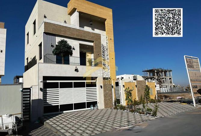 81521300 - Property Image 2