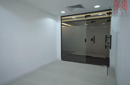 Office Space - Studio for rent in Al Garhoud business center - Al Garhoud - Dubai
