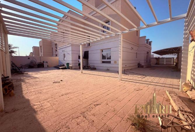 126123150 - Property Image 3