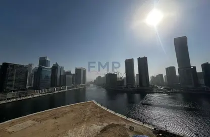 شقة - غرفة نوم - 1 حمام للايجار في بنينسولا ثري - بنينسولا - الخليج التجاري - دبي