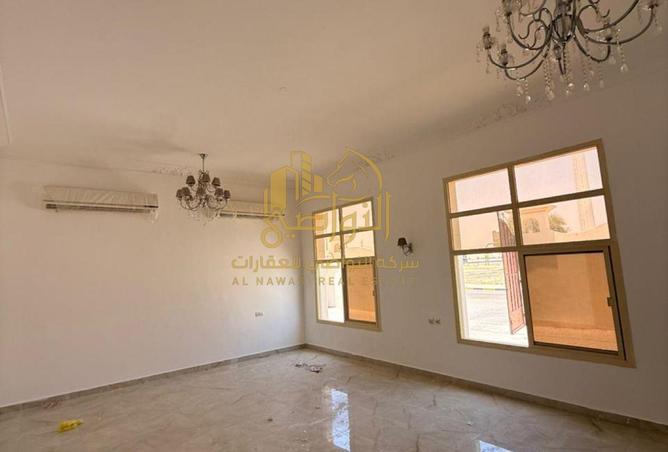94015363 - Property Image 3