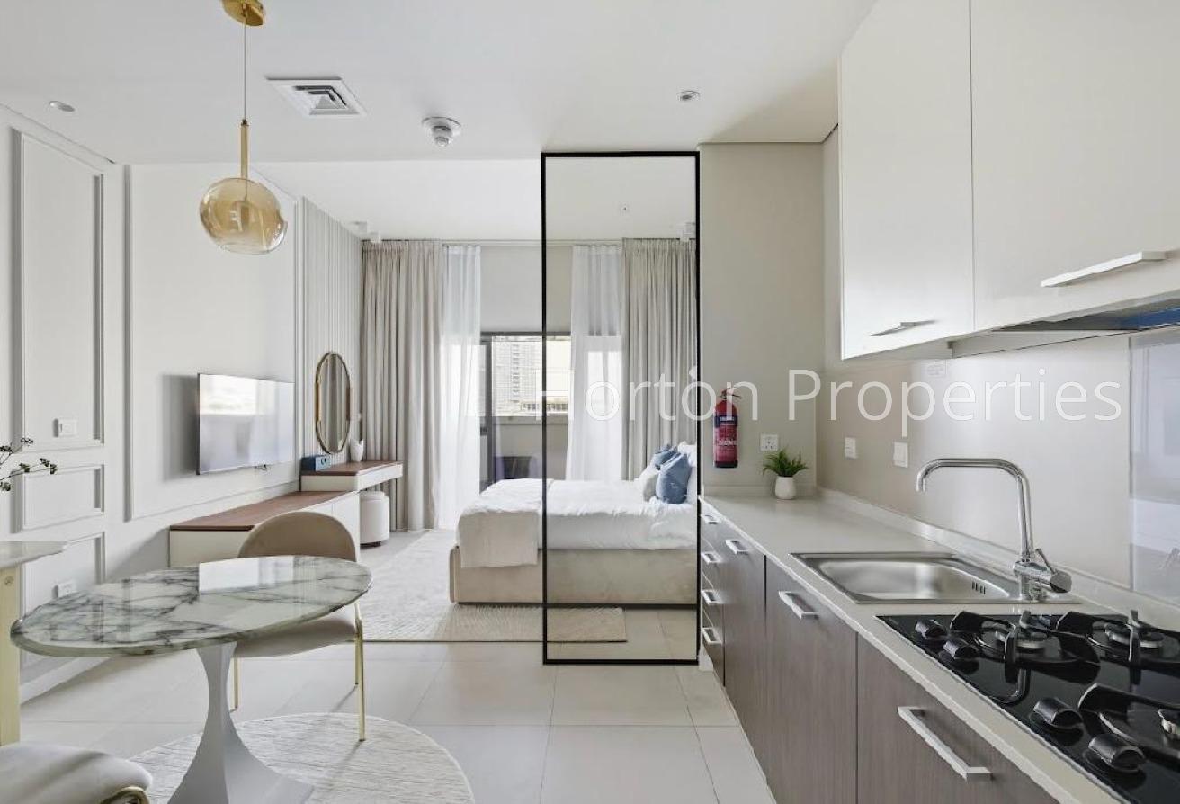 ELEGANT STUDIO I MODERN INTERIOR I BEST AMENITIES photo 4