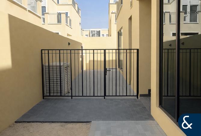 56546800 - Property Image 2