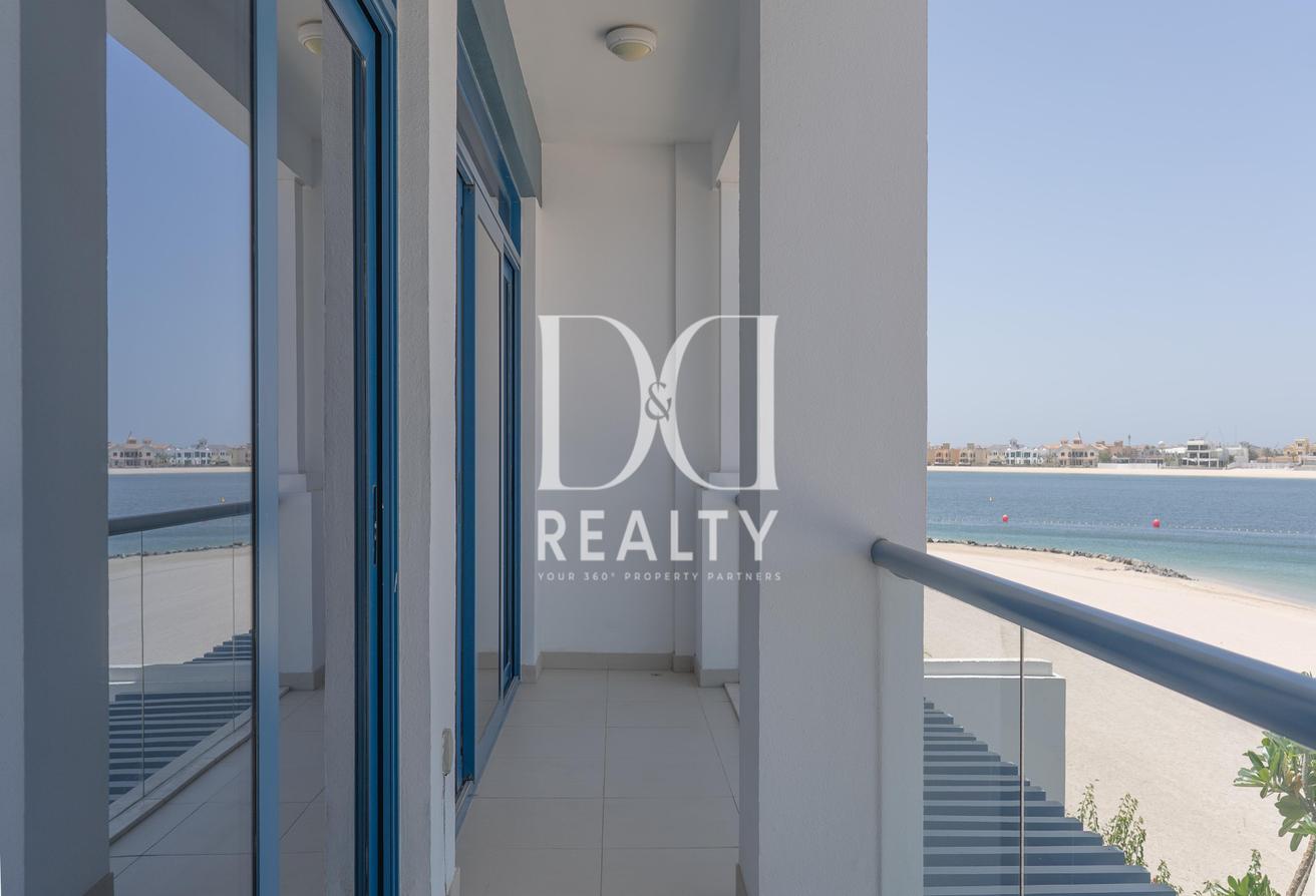 VACANT | Sea Views | Direct Beach Access photo 22