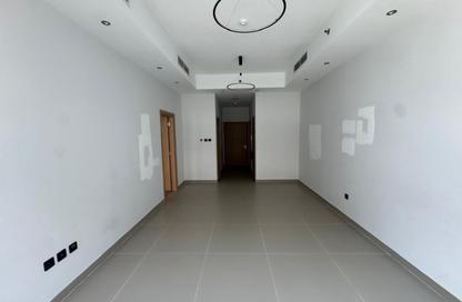 Apartment - 1 Bedroom - 2 Bathrooms for rent in La Plage Tower 2 - Al Mamzar - Sharjah - Sharjah