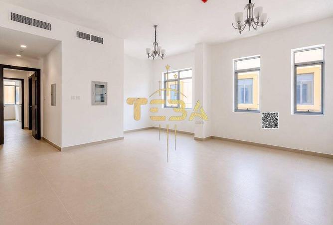 128379375 - Property Image 3