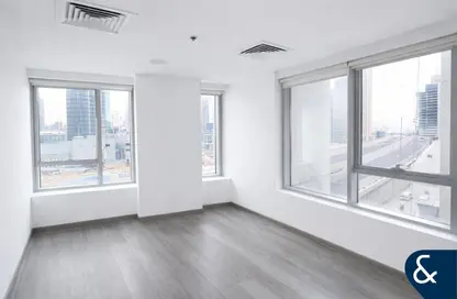 مكتب - استوديو للايجار في برج أونتاريو - الخليج التجاري - دبي