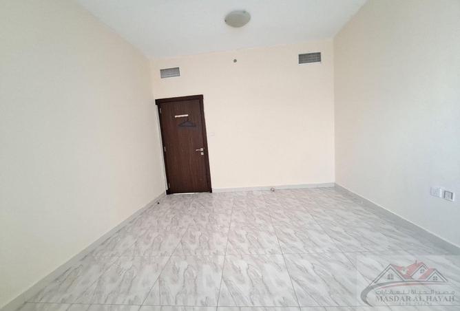 54396186 - صورة العقار 2