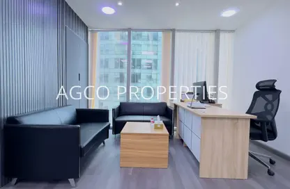 مكتب - استوديو - 1 حمام للايجار في القمة - الخليج التجاري - دبي