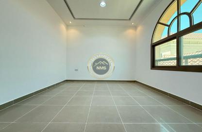 Apartment - 1 Bedroom - 1 Bathroom for rent in Hadbat Al Zafranah - Muroor Area - Abu Dhabi