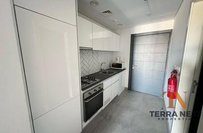 Apartment - Studio - 1 for rent in Lucky 1 Residence - District 13 - Jumeirah Village Circle - Dubai