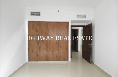 Apartment - 3 Bedrooms - 3 Bathrooms for rent in Muwaileh 29 Building - Muwaileh - Sharjah