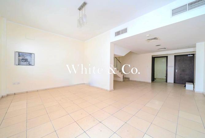 74598443 - Property Image 3