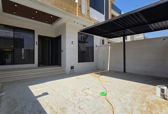 157790149 - Property Image 2