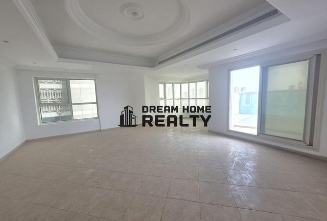 126561995 - Property Image 2