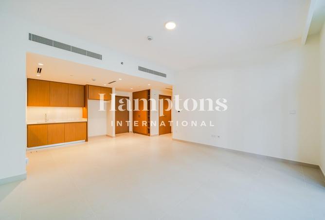 73121024 - Property Image 2