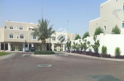 Villa - 4 - 5 for rent in Arabian Style - Al Reef Villas - Al Reef - Abu Dhabi
