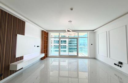 Apartment - 2 Bedrooms - 2 Bathrooms for rent in The Links East Tower - The Links - The Views - Dubai
