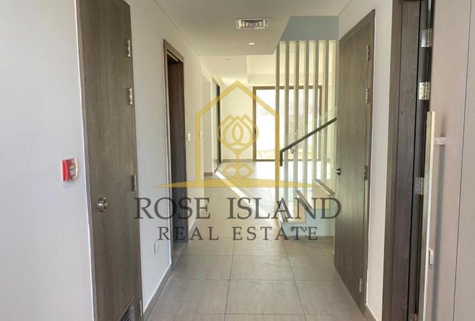 79384061 - صورة العقار 3