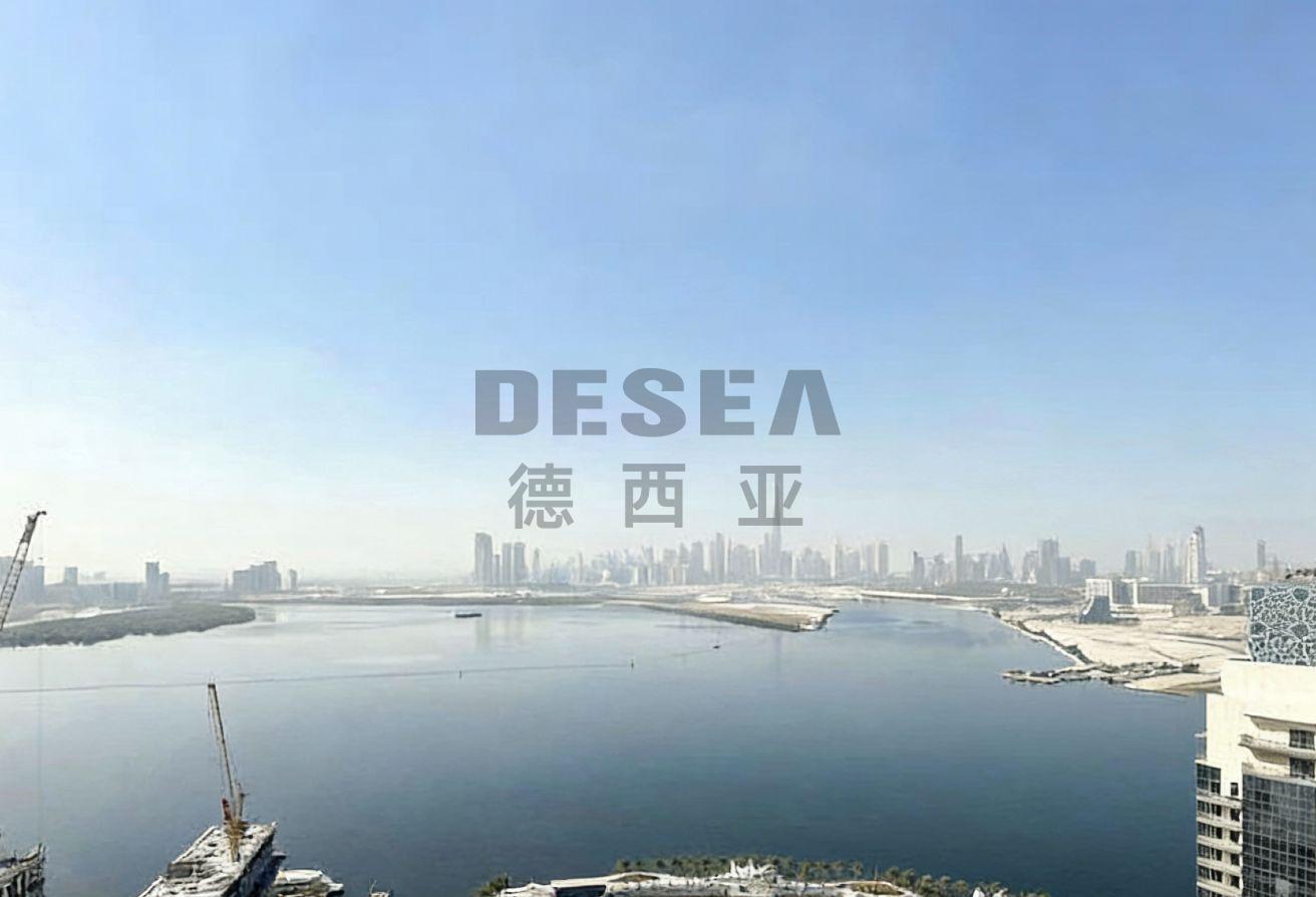 Full City Skyline and Sea View | Well Maintained