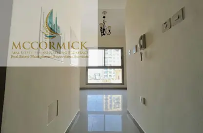 Apartment - 1 Bathroom for rent in Al Barsha 1 - Al Barsha - Dubai