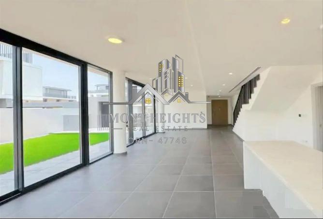 104680398 - Property Image 2