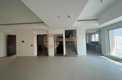 Townhouse - 3 - 4 for sale in Marbella Village - Victory Heights - Dubai Sports City - Dubai