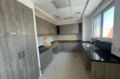 Townhouse - 3 - 4 for sale in Marbella Village - Victory Heights - Dubai Sports City - Dubai