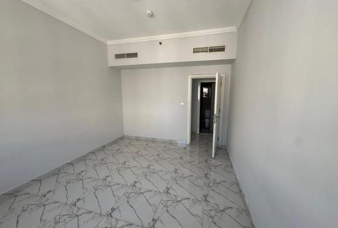 73858410 - صورة العقار 3