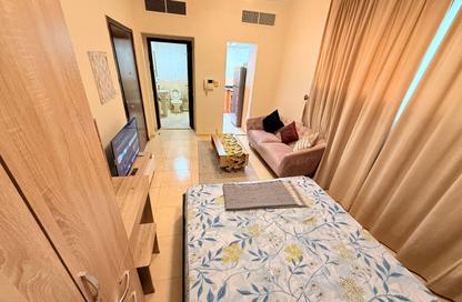 Apartment - Studio - 1 Bathroom for rent in Beach Tower 1 - Al Khan Lagoon - Al Khan - Sharjah