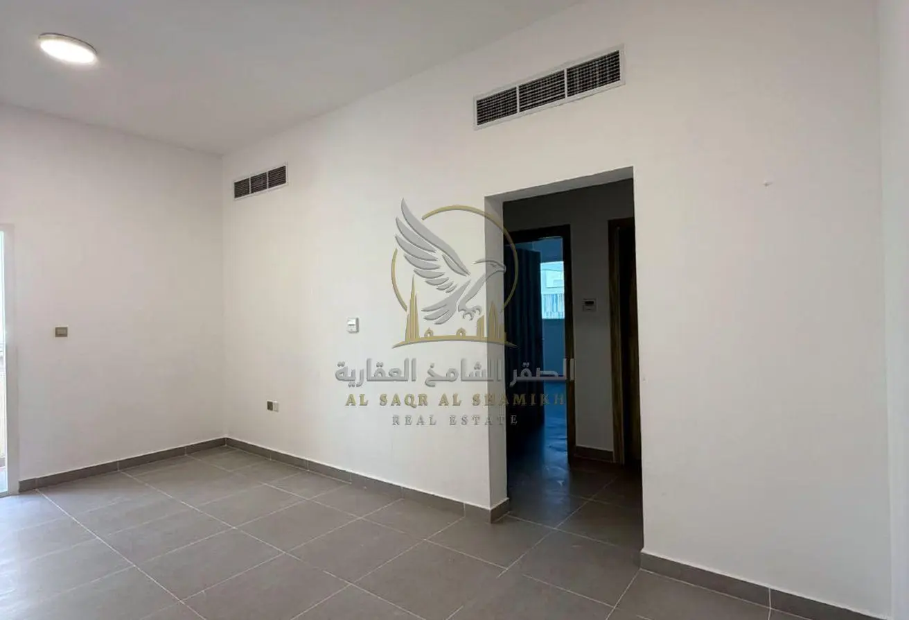 166063592 - Property Main Image